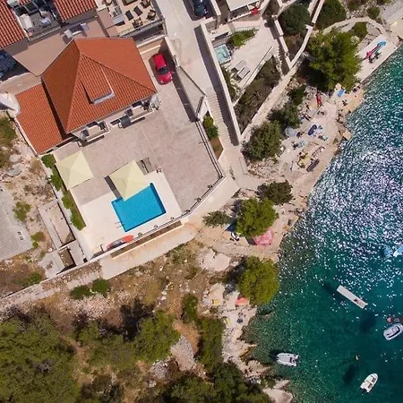 Semesterbostad Iva Osibova Milna (Brac)